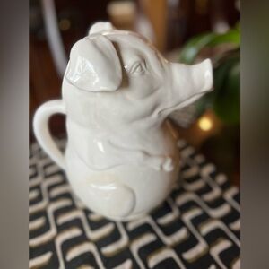 𝐒𝐜𝐡𝐦𝐢𝐝 𝐃𝐞𝐬𝐢𝐠𝐧 𝐅𝐨𝐥𝐢𝐨 PIG PITCHER ‼️